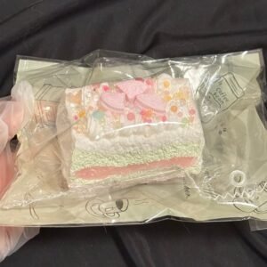 656Doro Filled Cake Squishy – Popular Design/Doro・サンドケーキスクイーズ（大人気モデル）