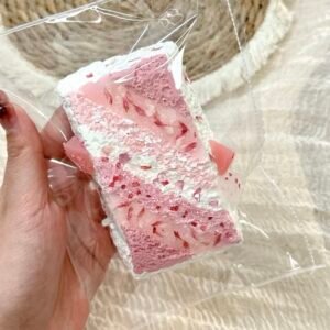 207 DMS1 – Strawberry Bread Series DMS1?いちごパンシリーズ